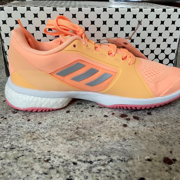 Women’s Adidas STELLA MCCARTNEY Tennis Shoes - Picture 7 of 13